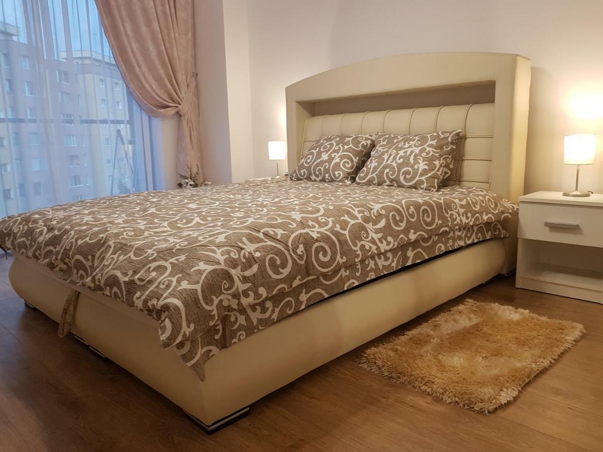Apartament Monadin 3 Brasov Exterior photo